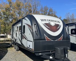 Used Camper 2019 WILDERNESS 2725 BH